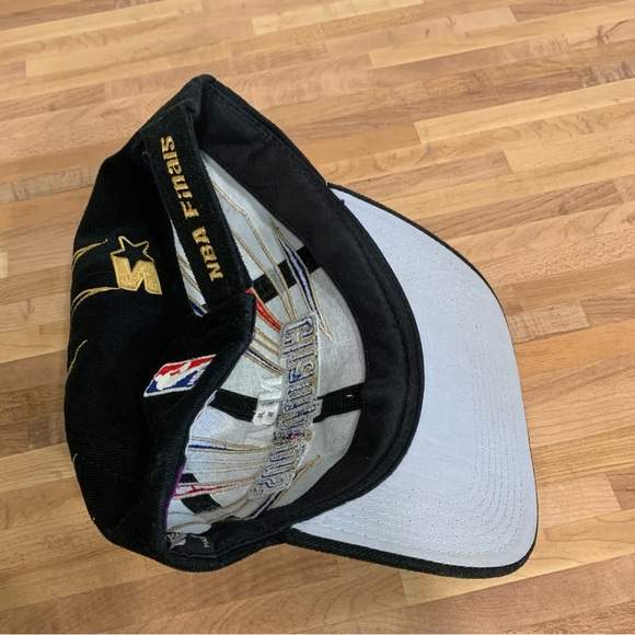 Vintage STARTER NBA Basketball Chicago Bulls 3 Peat NBA Champions Hat Strap Back - Picture 5 of 8